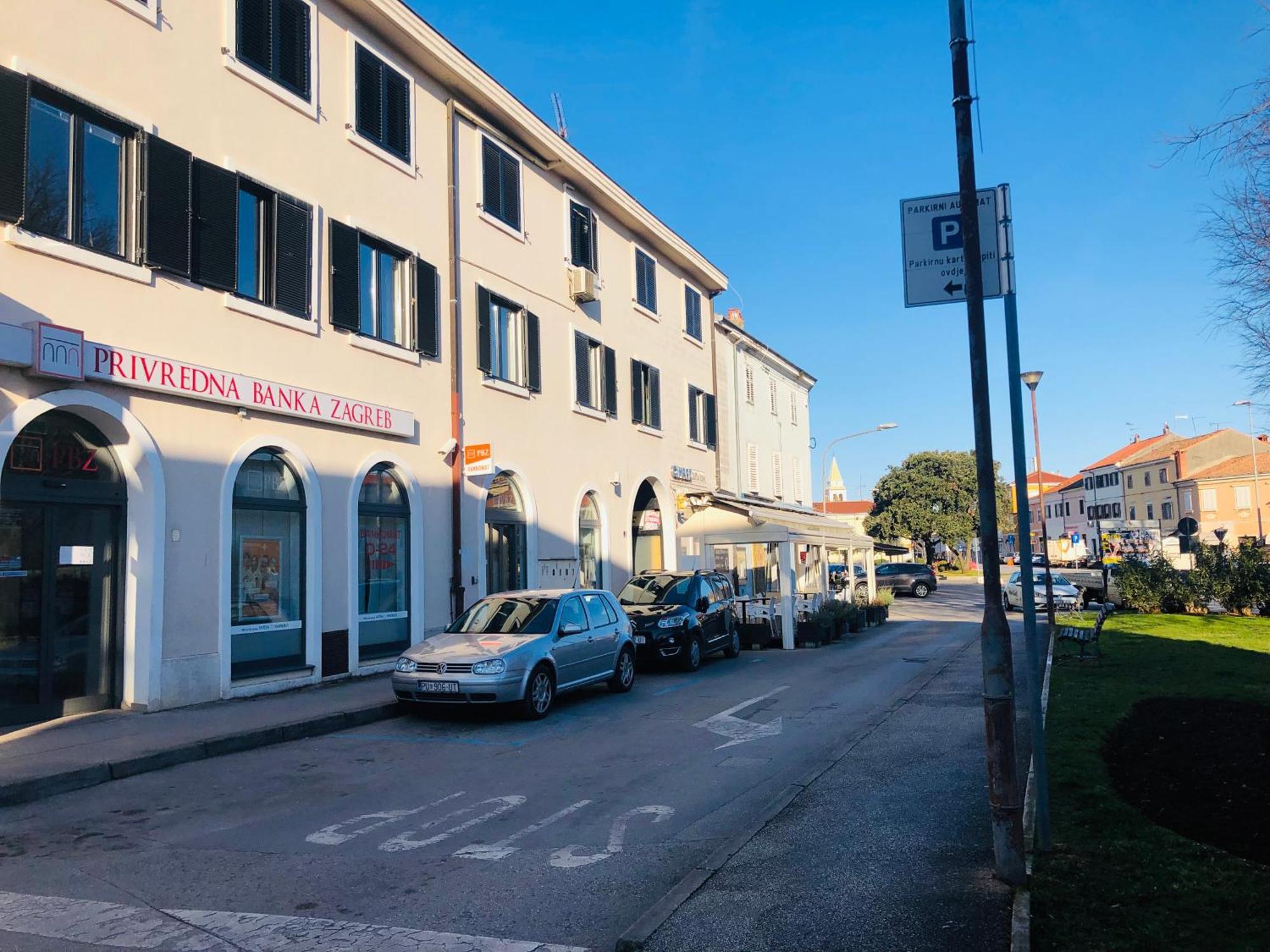 New City Center Design Apartment Porec Bagian luar foto
