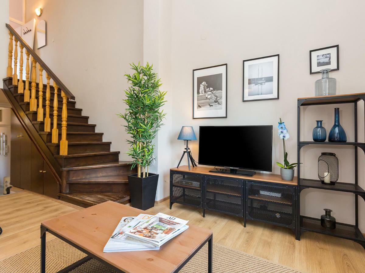 New City Center Design Apartment Porec Bagian luar foto