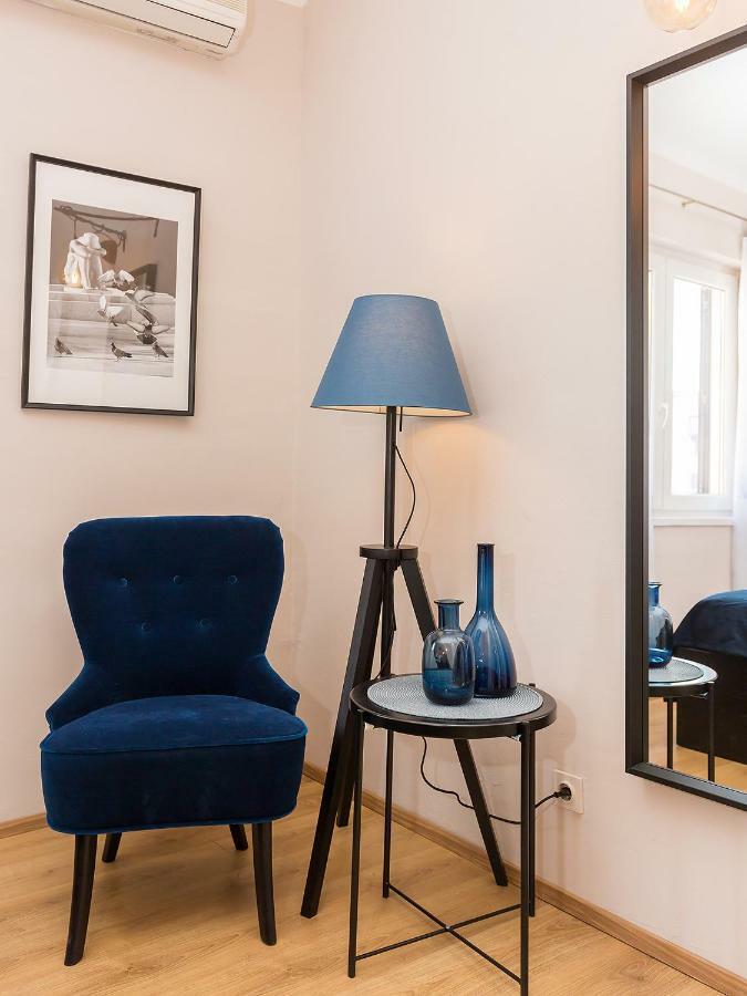 New City Center Design Apartment Porec Bagian luar foto