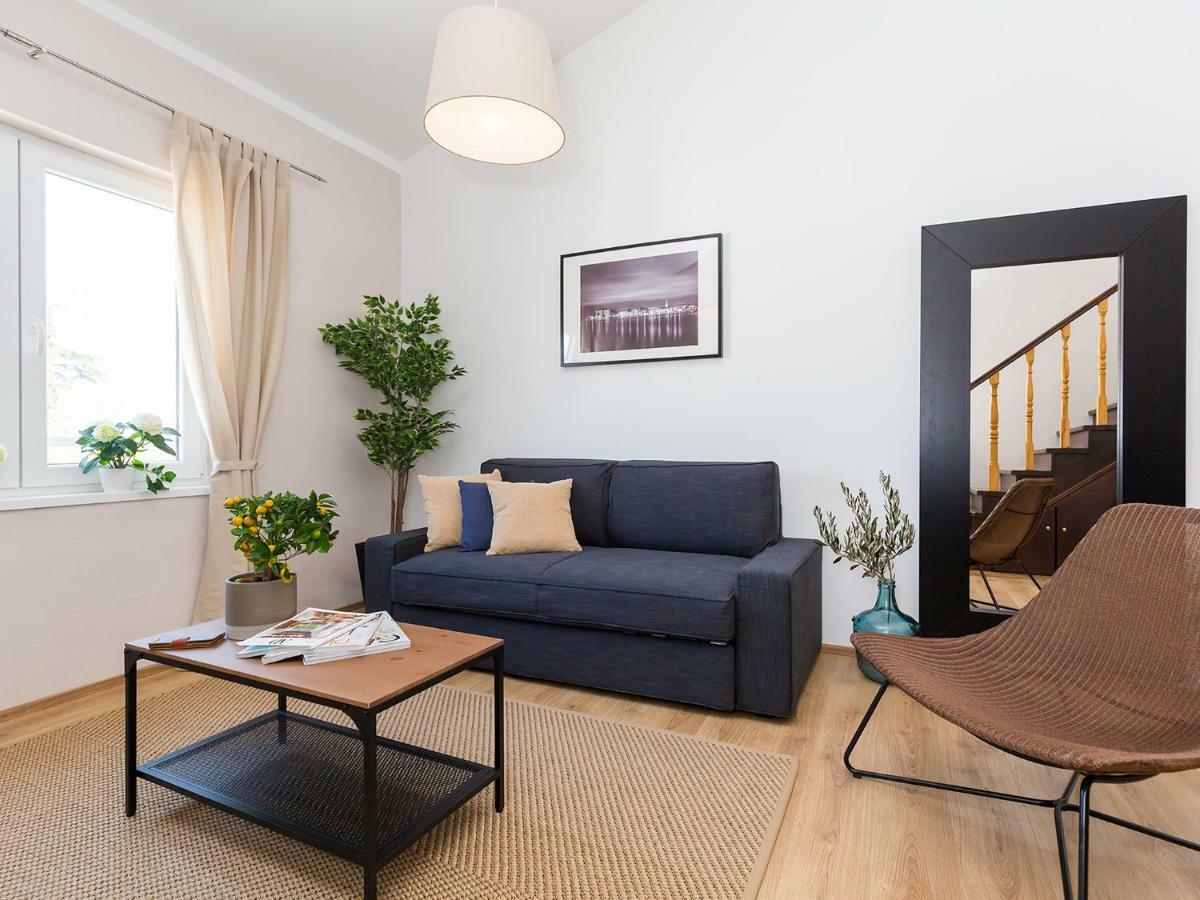 New City Center Design Apartment Porec Bagian luar foto